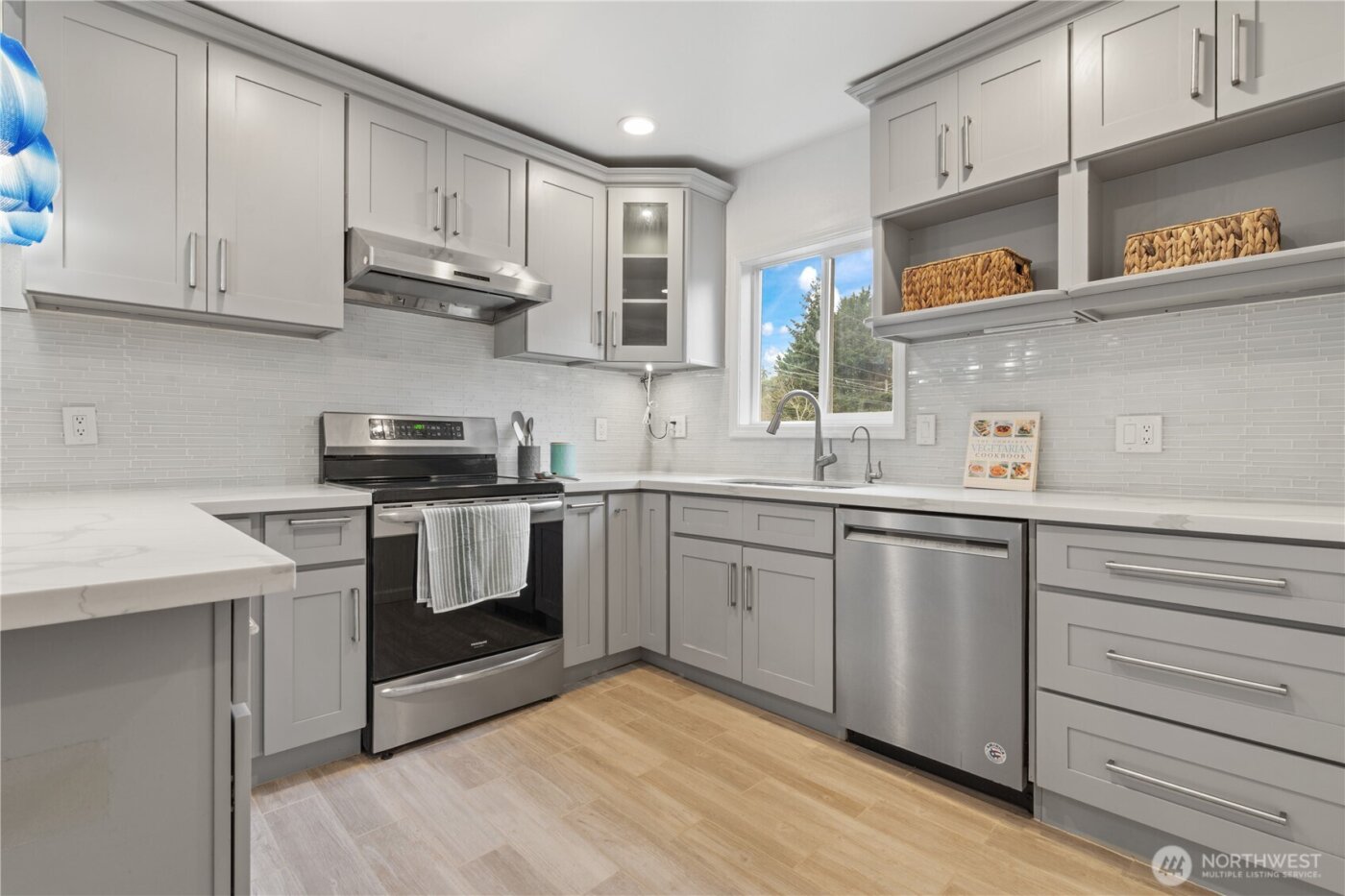 13324 30th Avenue NE, Seattle, WA 98125