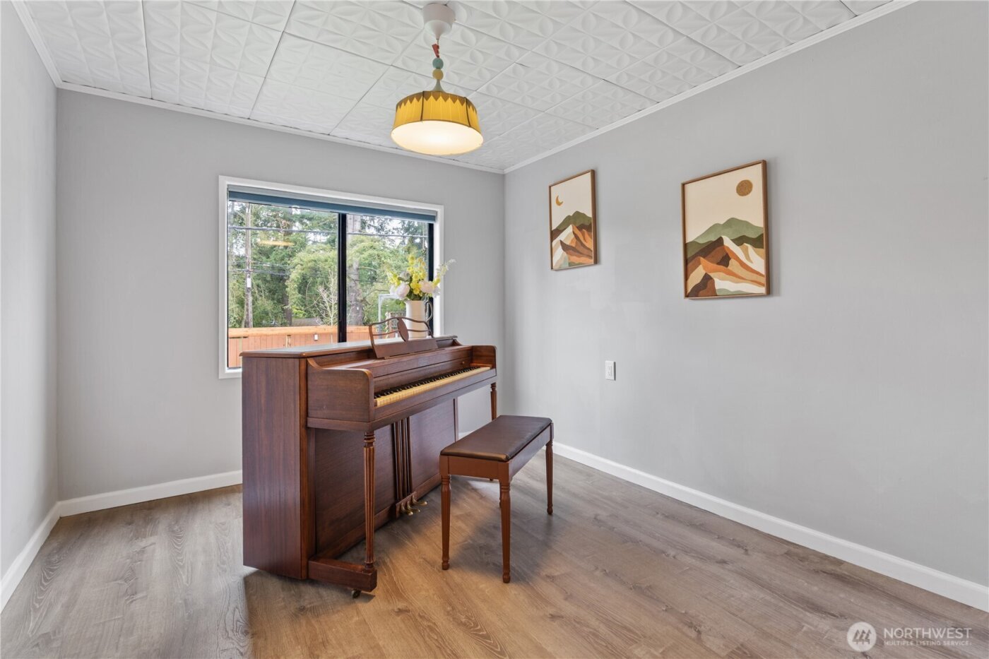 13324 30th Avenue NE, Seattle, WA 98125