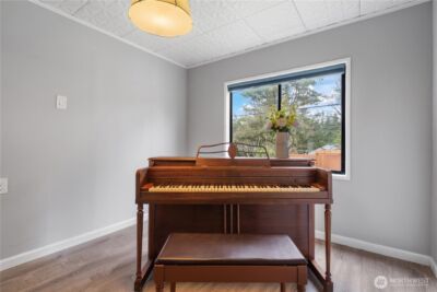 13324 30th Avenue NE, Seattle, WA 98125 - Photo 17