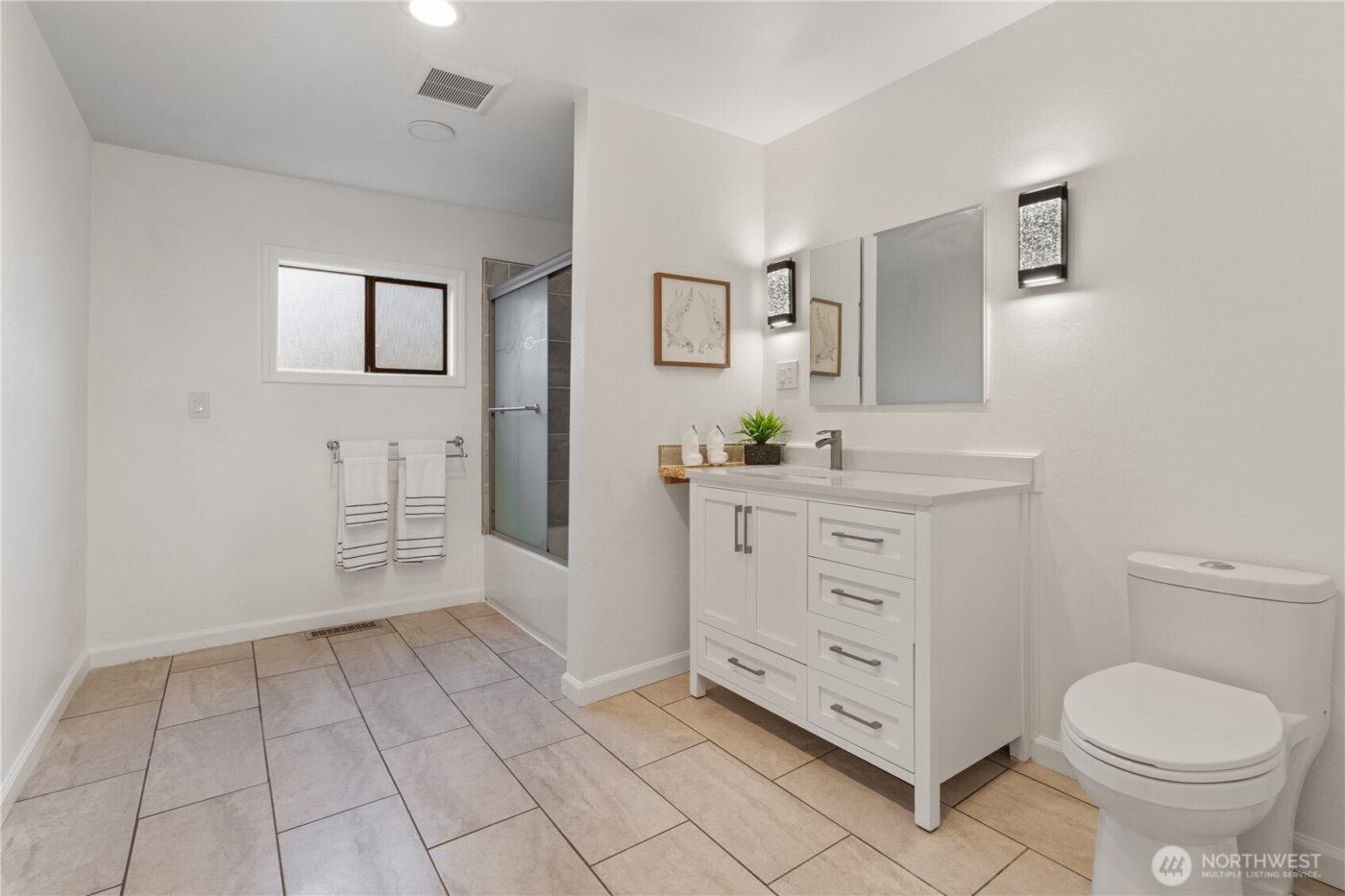 13324 30th Avenue NE, Seattle, WA 98125