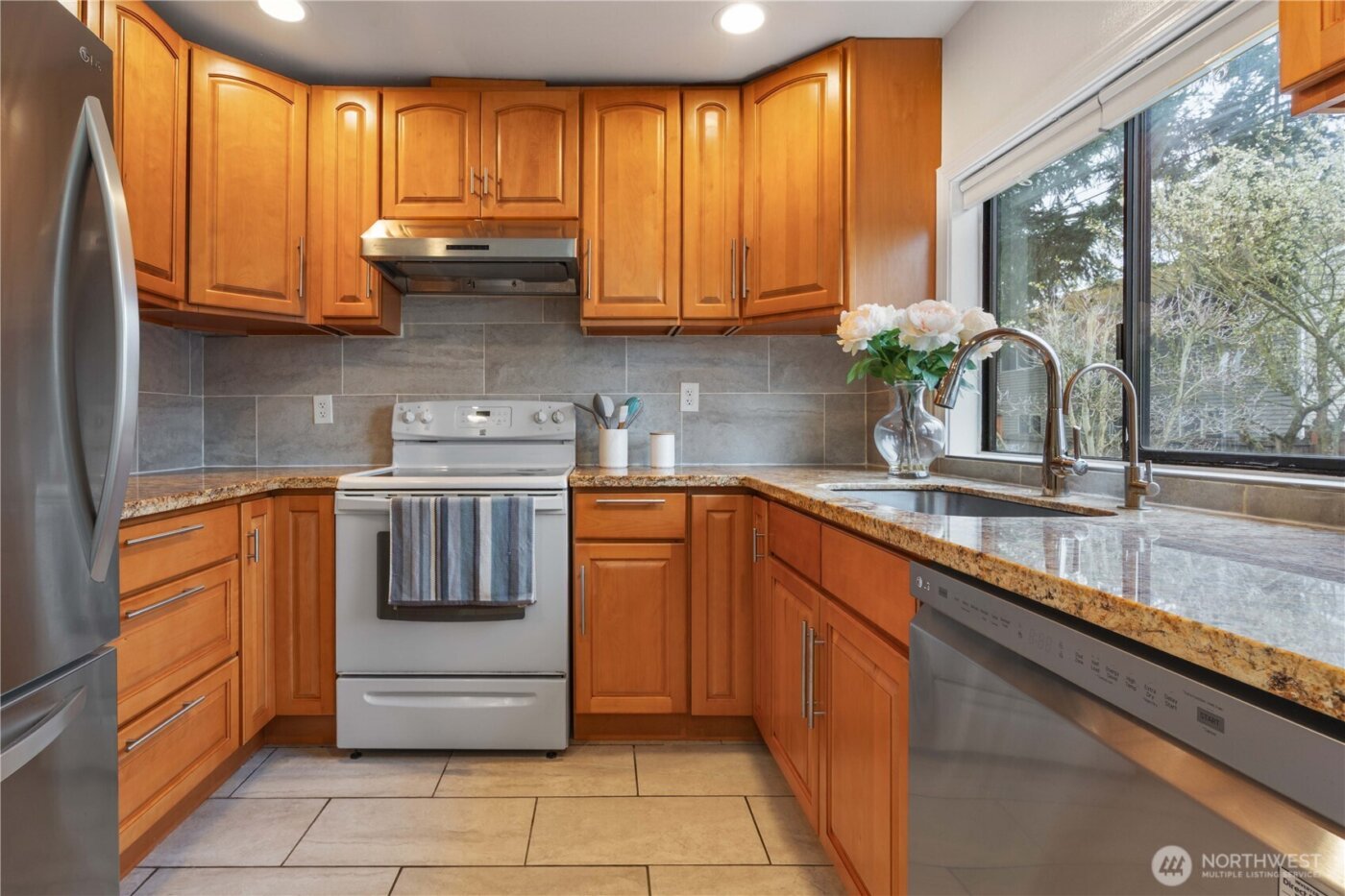 13324 30th Avenue NE, Seattle, WA 98125