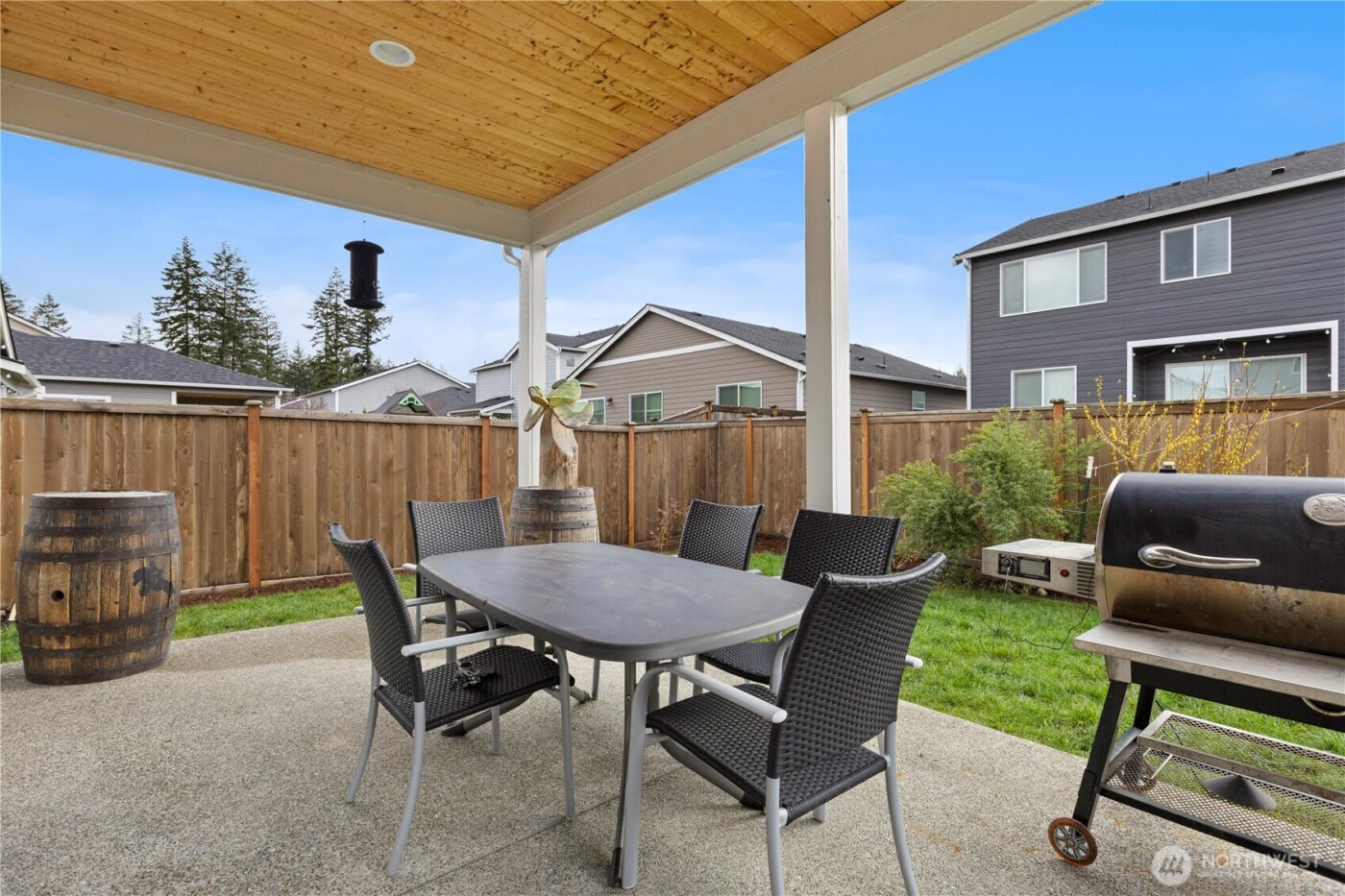 17723 127th Avenue Ct E, Puyallup, WA 98374-6910