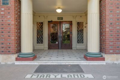 626 13th Avenue E #3, Seattle, WA 98102 - Photo 2