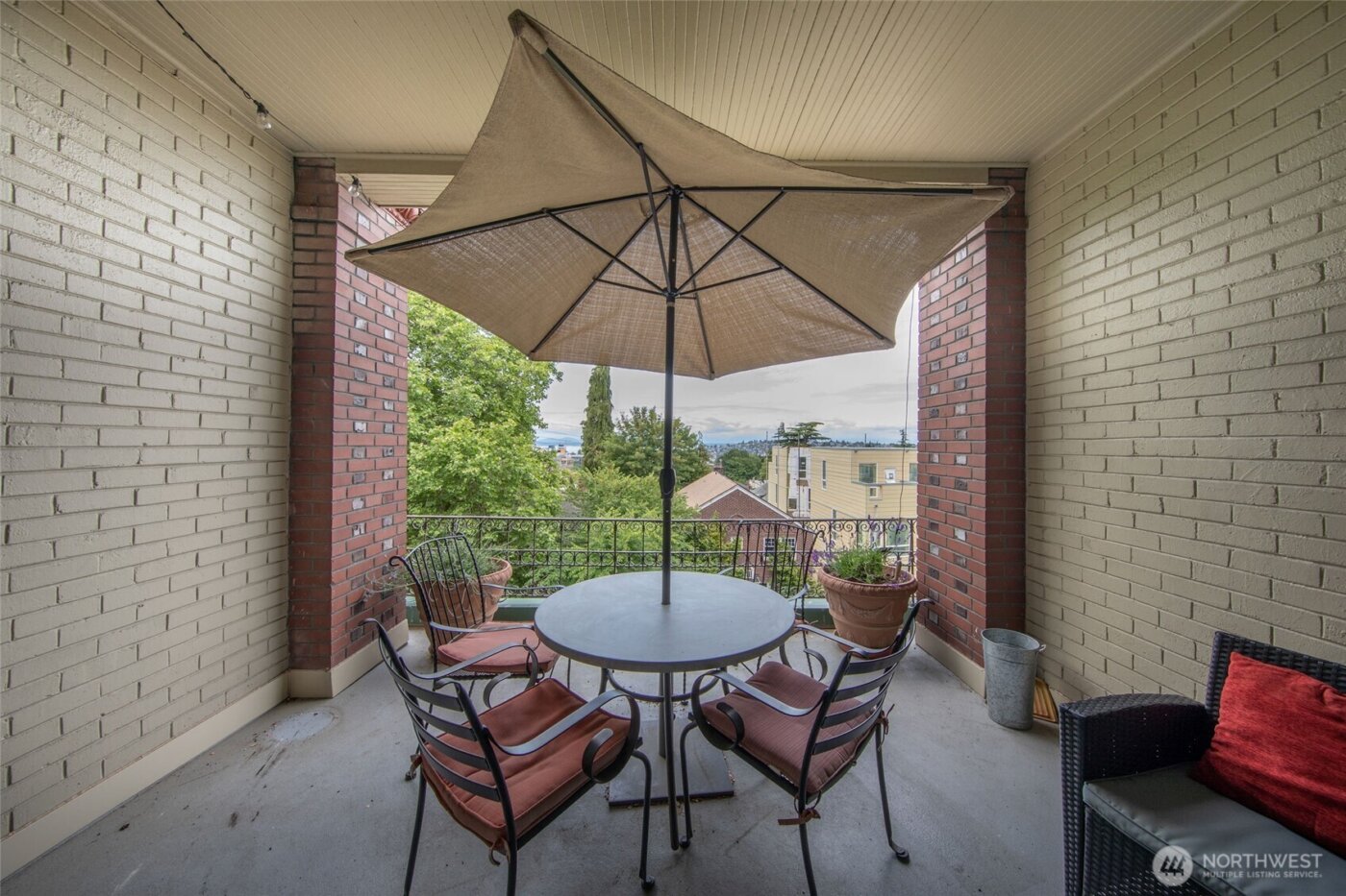 626 13th Avenue E #3, Seattle, WA 98102