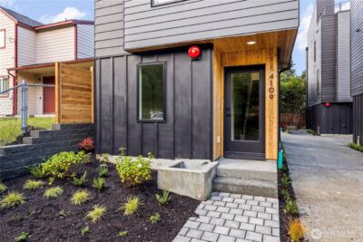 4111 25th Avenue SW #LOT C, Seattle, WA 98106 - Photo 3