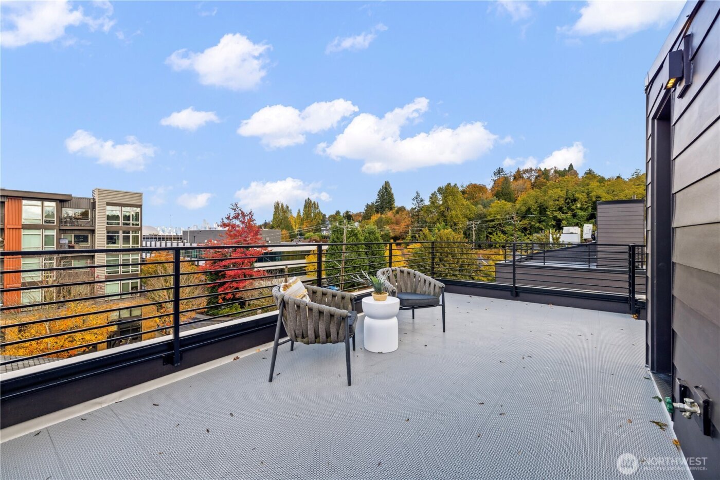 4107 25th Avenue SW, Seattle, WA 98106