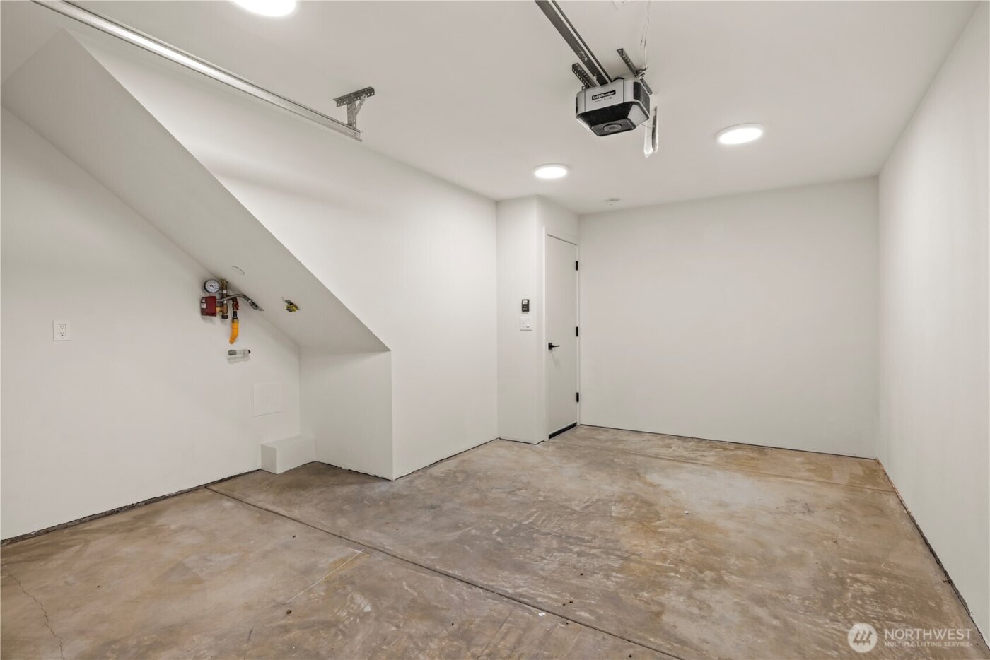 4107 25th Avenue SW, Seattle, WA 98106