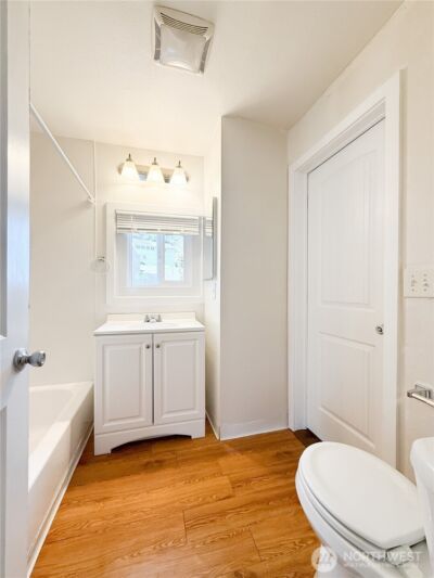11806 Glendale Way S #AB&C, Seattle, WA 98168 - Photo 6