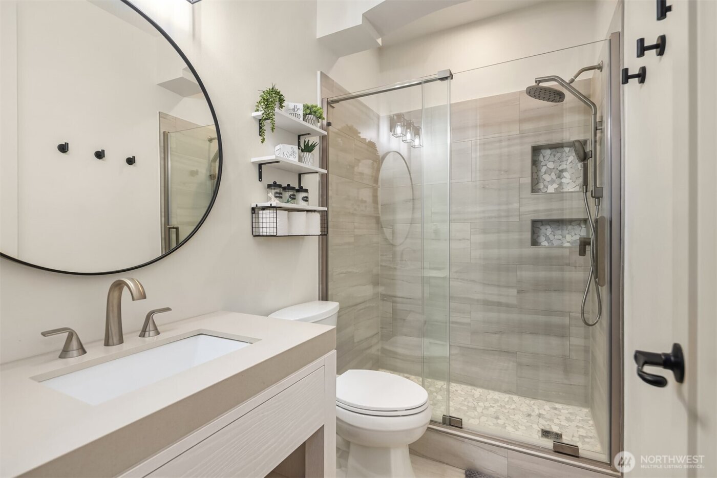 24120 131st Avenue SE #B, Snohomish, WA 98296