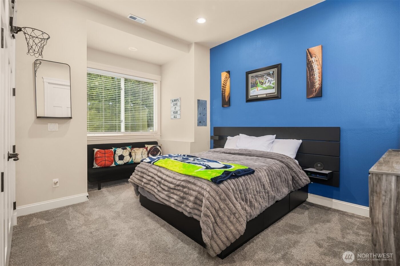 24120 131st Avenue SE #B, Snohomish, WA 98296