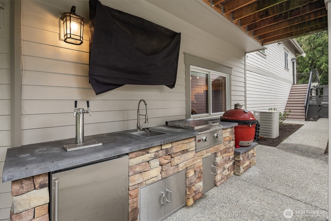 24120 131st Avenue SE #B, Snohomish, WA 98296