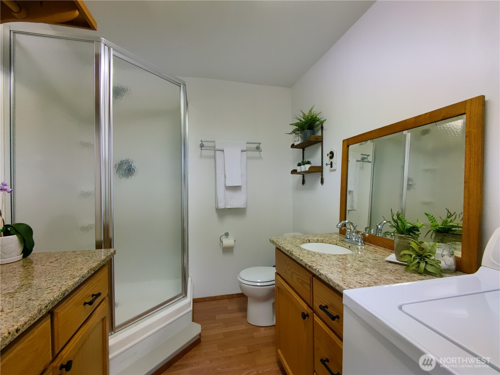 6786 La Bello Drive , Lynden, WA 98264