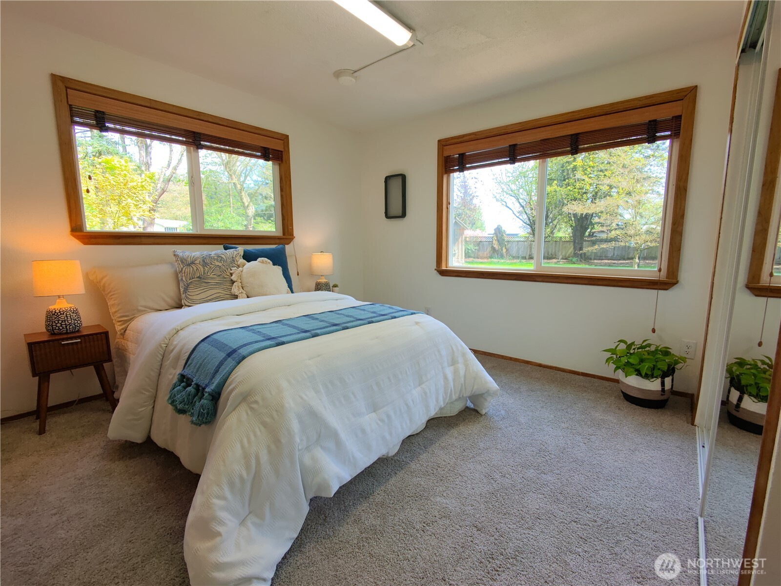 6786 La Bello Drive , Lynden, WA 98264