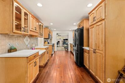 7628 40th Avenue Ct E, Puyallup, WA 98443 - Photo 9