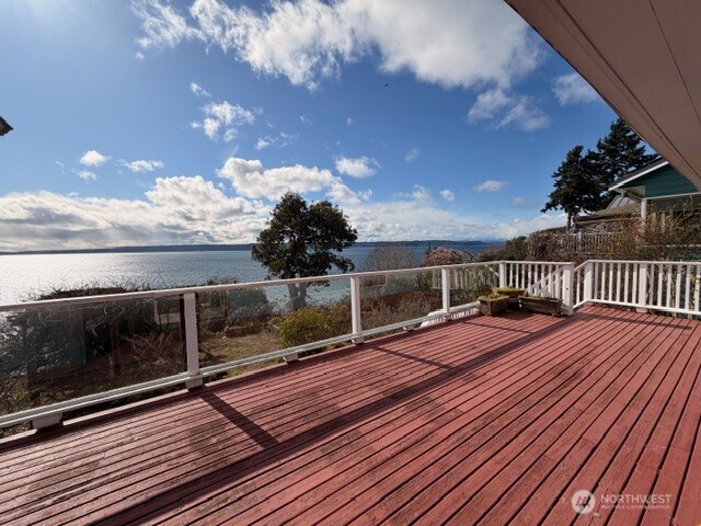 12249 Shorewood Drive SW, Burien, WA 98146