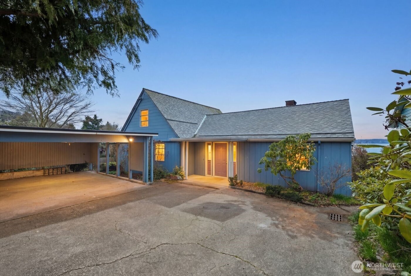 12249 Shorewood Drive SW, Burien, WA 98146