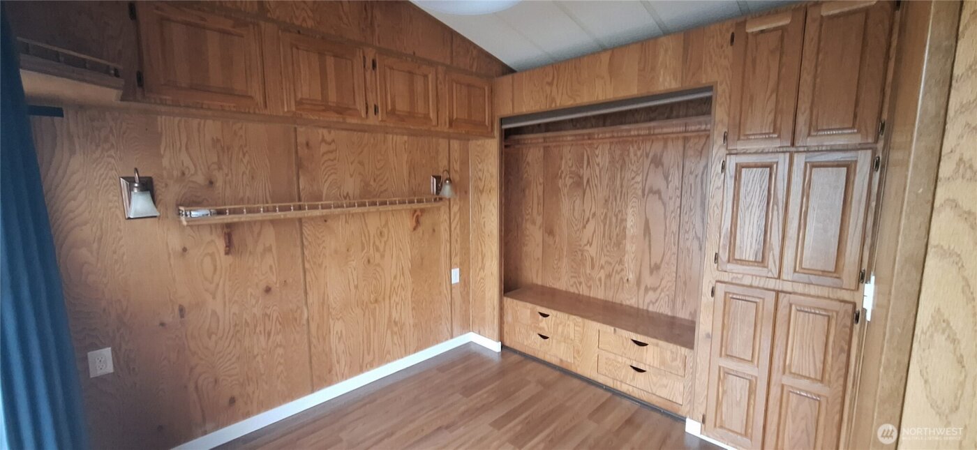 2400 DONOVAN Avenue #16, Bellingham, WA 98225