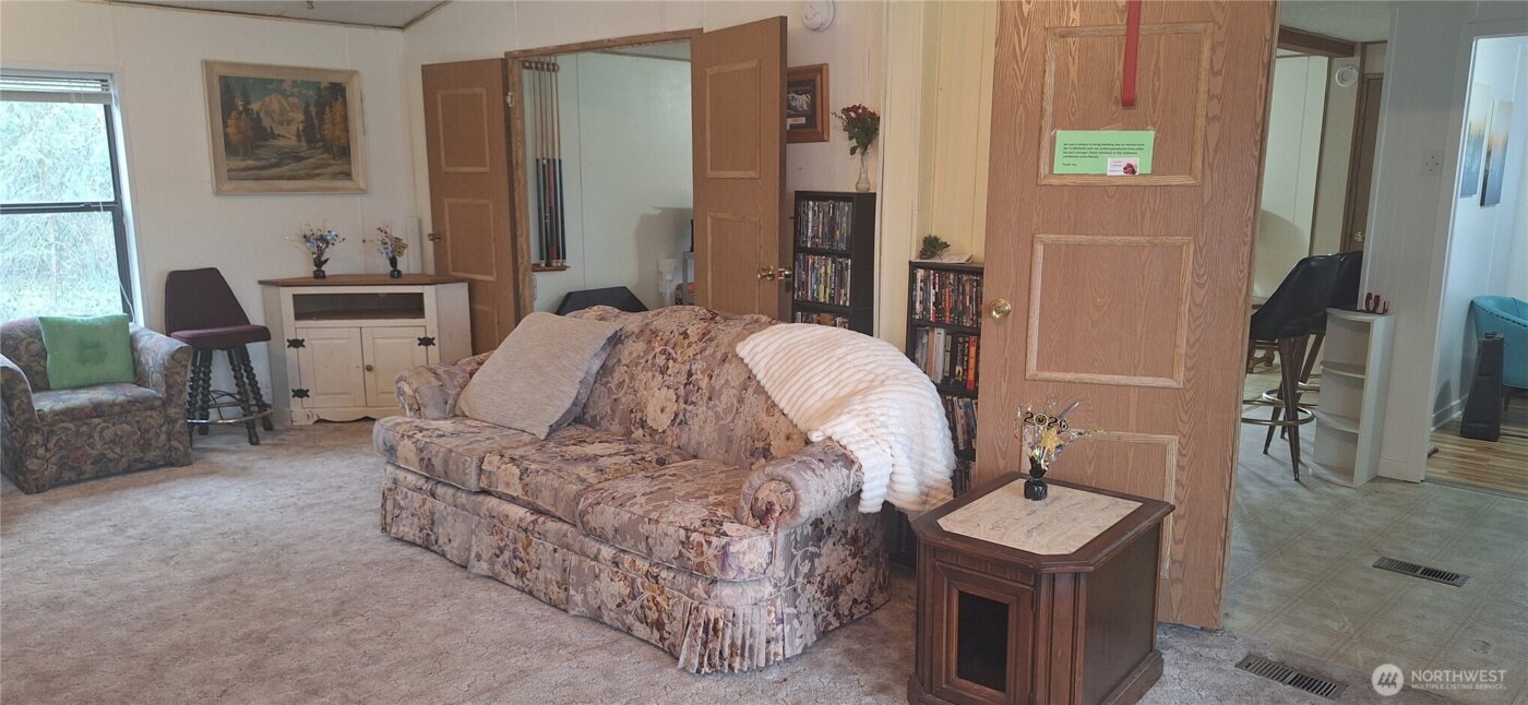 2400 DONOVAN Avenue #16, Bellingham, WA 98225