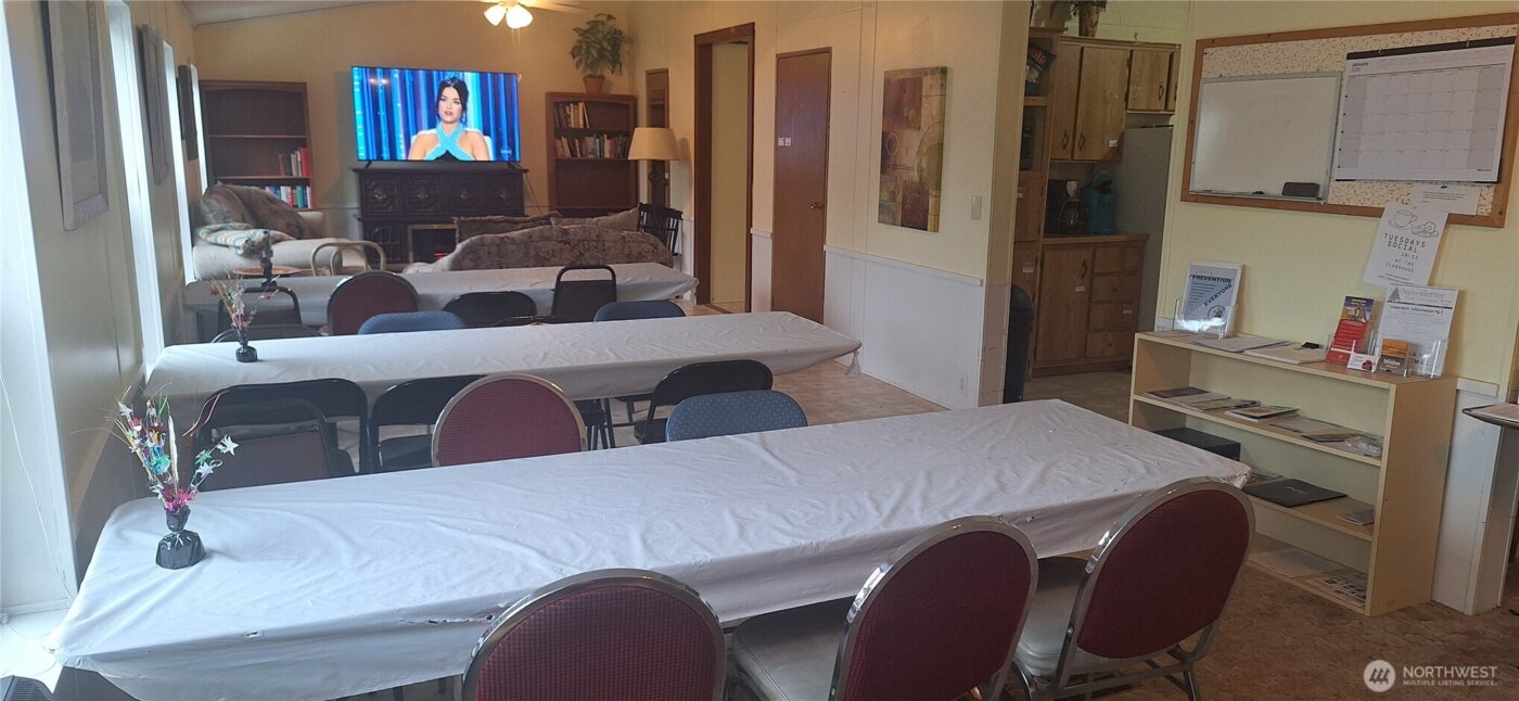 2400 DONOVAN Avenue #16, Bellingham, WA 98225