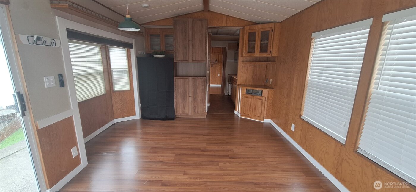 2400 DONOVAN Avenue #16, Bellingham, WA 98225