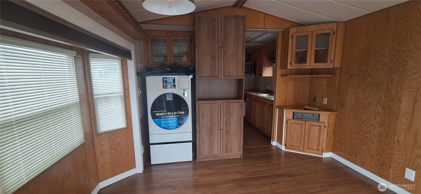 2400 DONOVAN Avenue #16, Bellingham, WA 98225