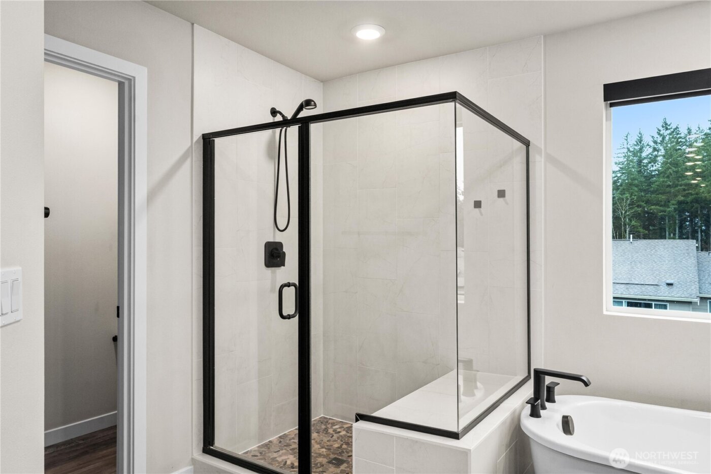 33260 Glacier Avenue SE, Black Diamond, WA 98010