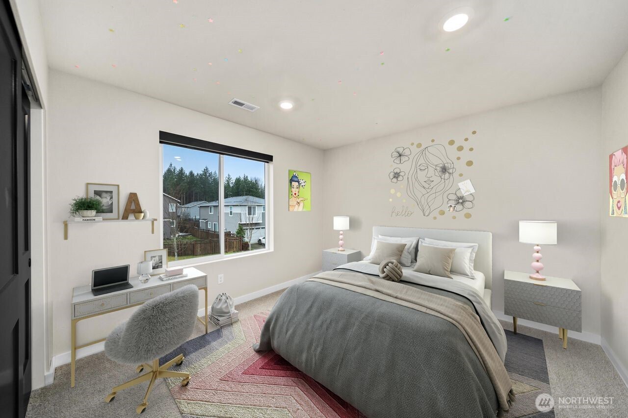 33260 Glacier Avenue SE, Black Diamond, WA 98010