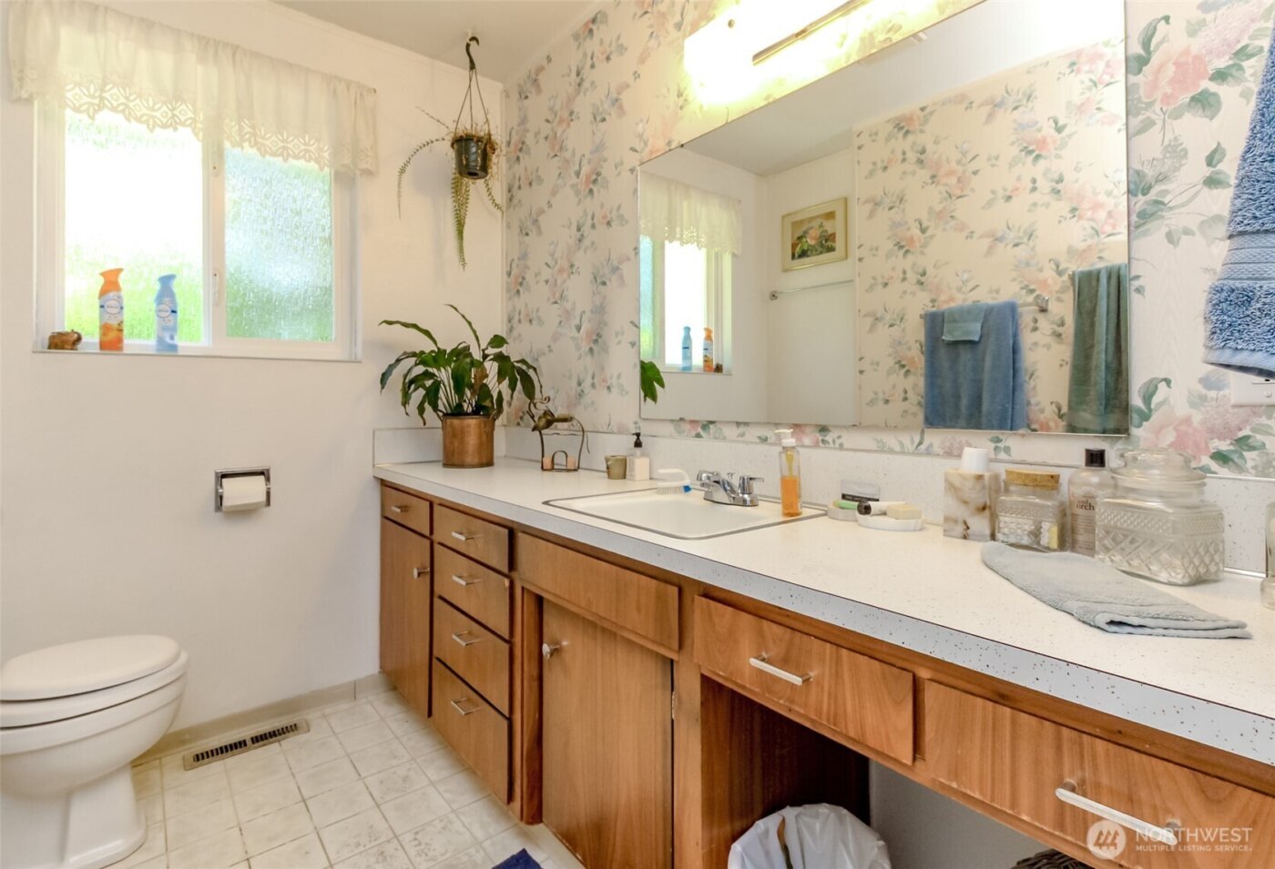 10526 Wauna Street SW, Lakewood, WA 98498