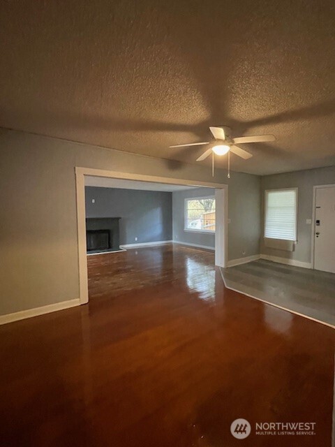 6221 S 129th Street , Seattle, WA 98178-4621