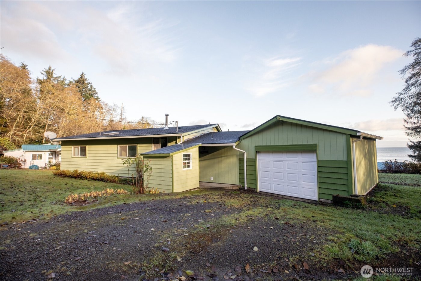 90 Dawnsridge Road , Sekiu, WA 98381