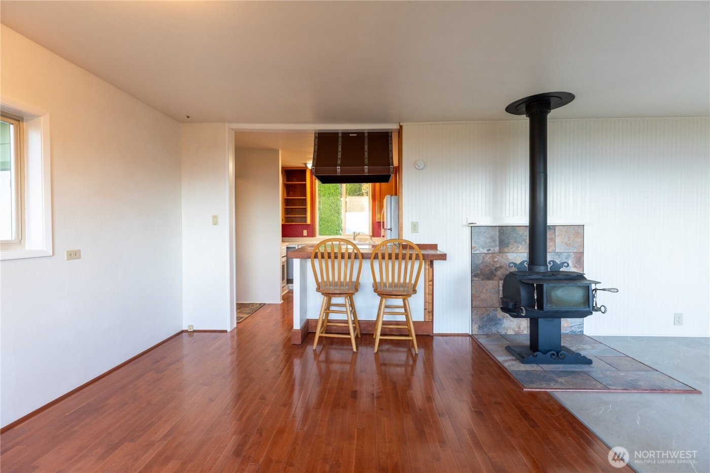 90 Dawnsridge Road , Sekiu, WA 98381