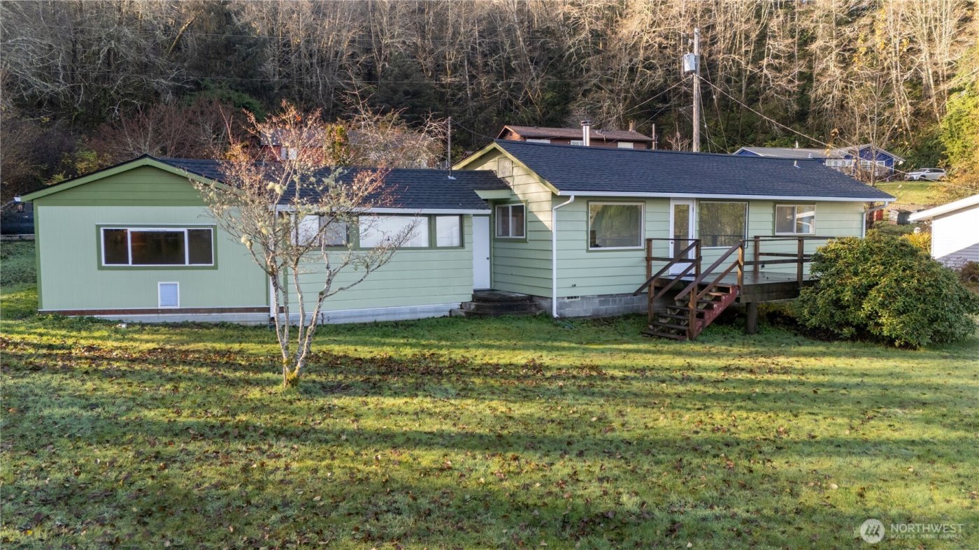 90 Dawnsridge Road , Sekiu, WA 98381