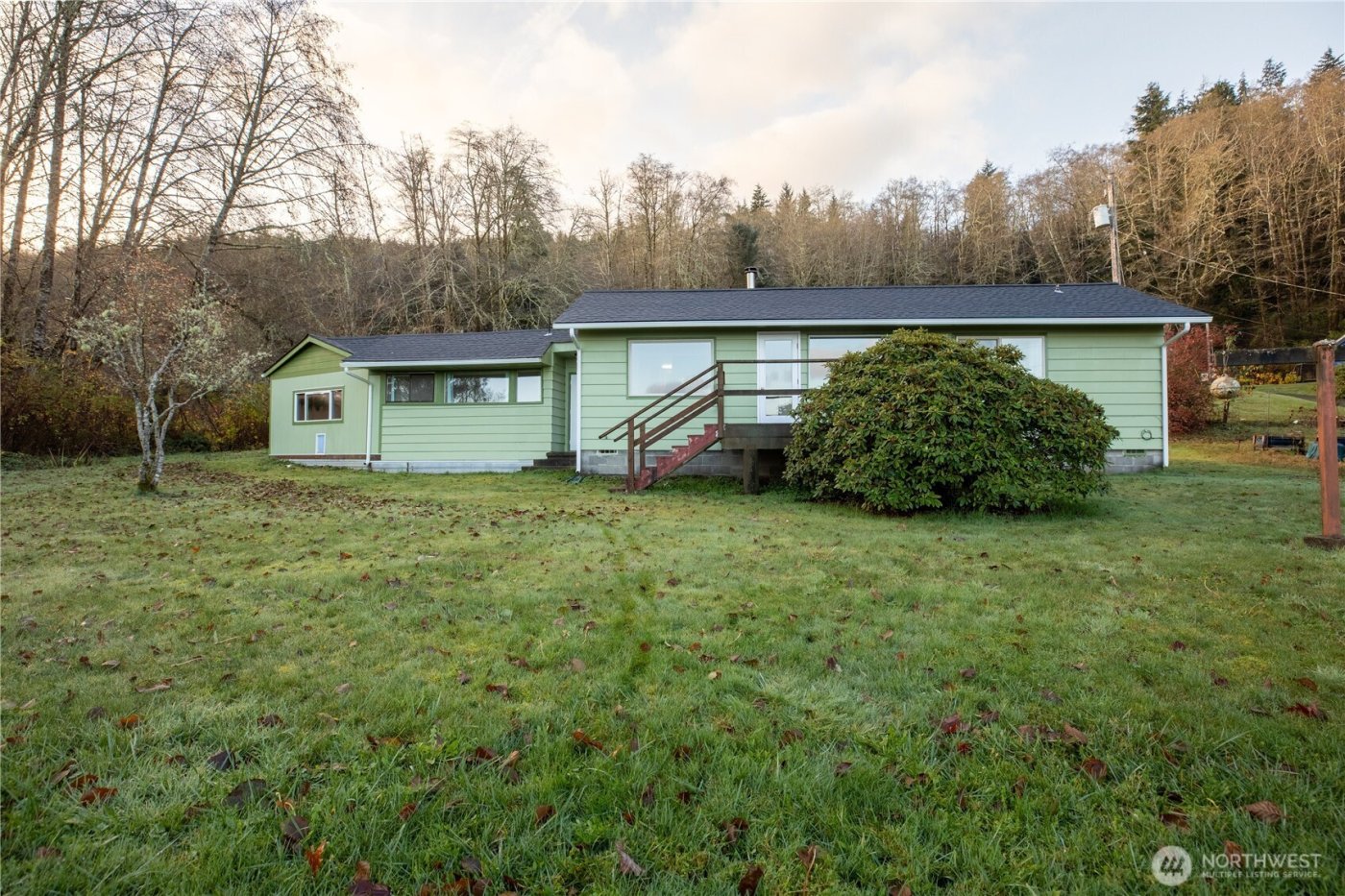 90 Dawnsridge Road , Sekiu, WA 98381