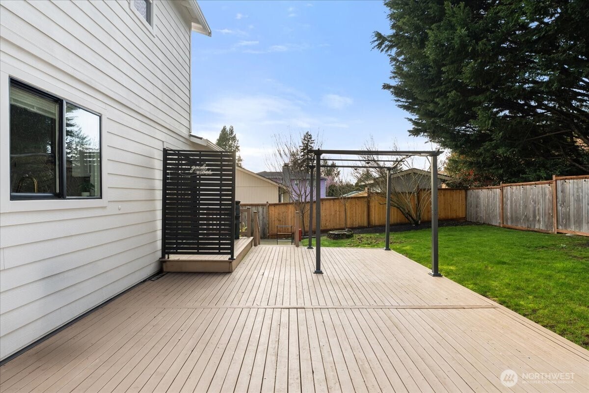 12324 SE 223rd Drive , Kent, WA 98031