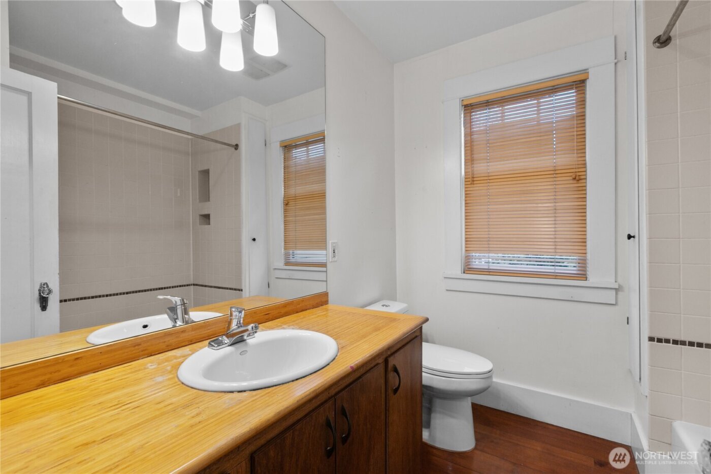 3312 S Lane Street , Seattle, WA 98144