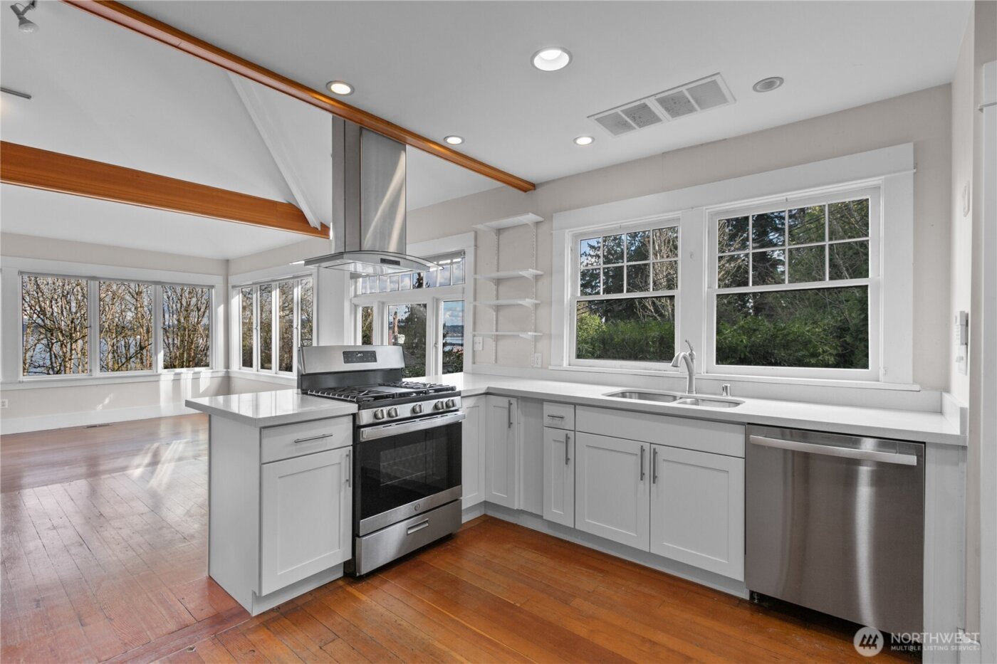 3312 S Lane Street , Seattle, WA 98144