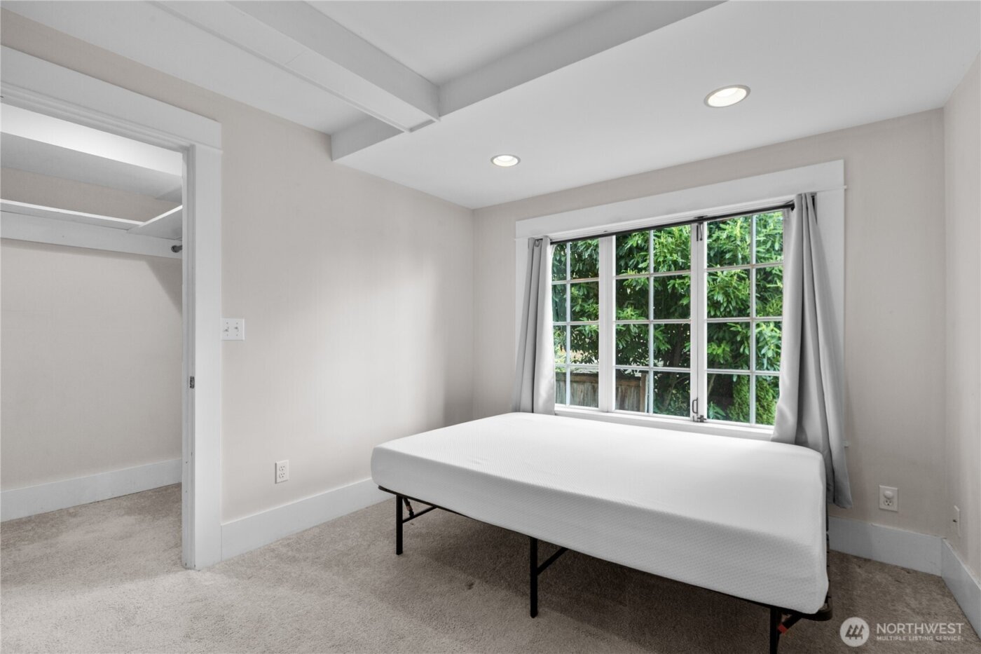 3312 S Lane Street , Seattle, WA 98144