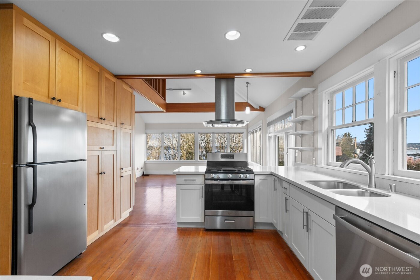 3312 S Lane Street , Seattle, WA 98144