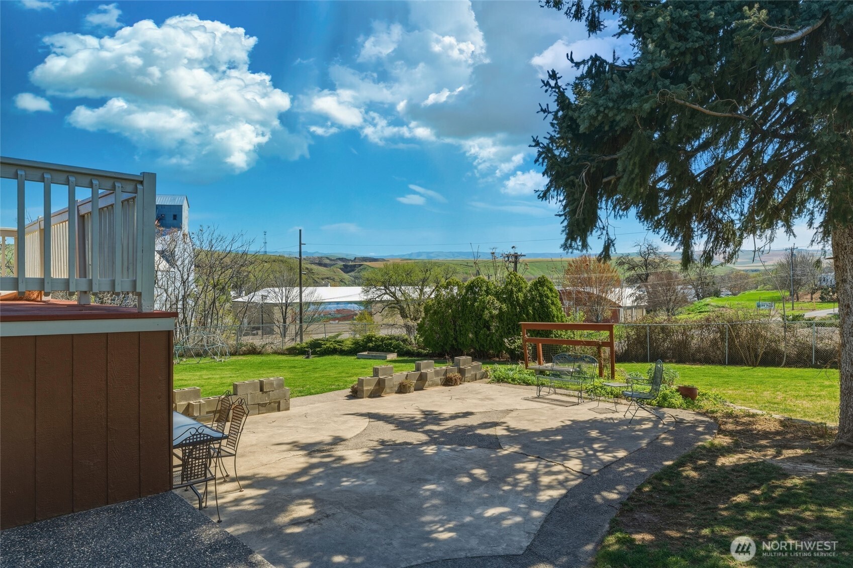 1325 College Street , Milton-Freewater, OR 97862