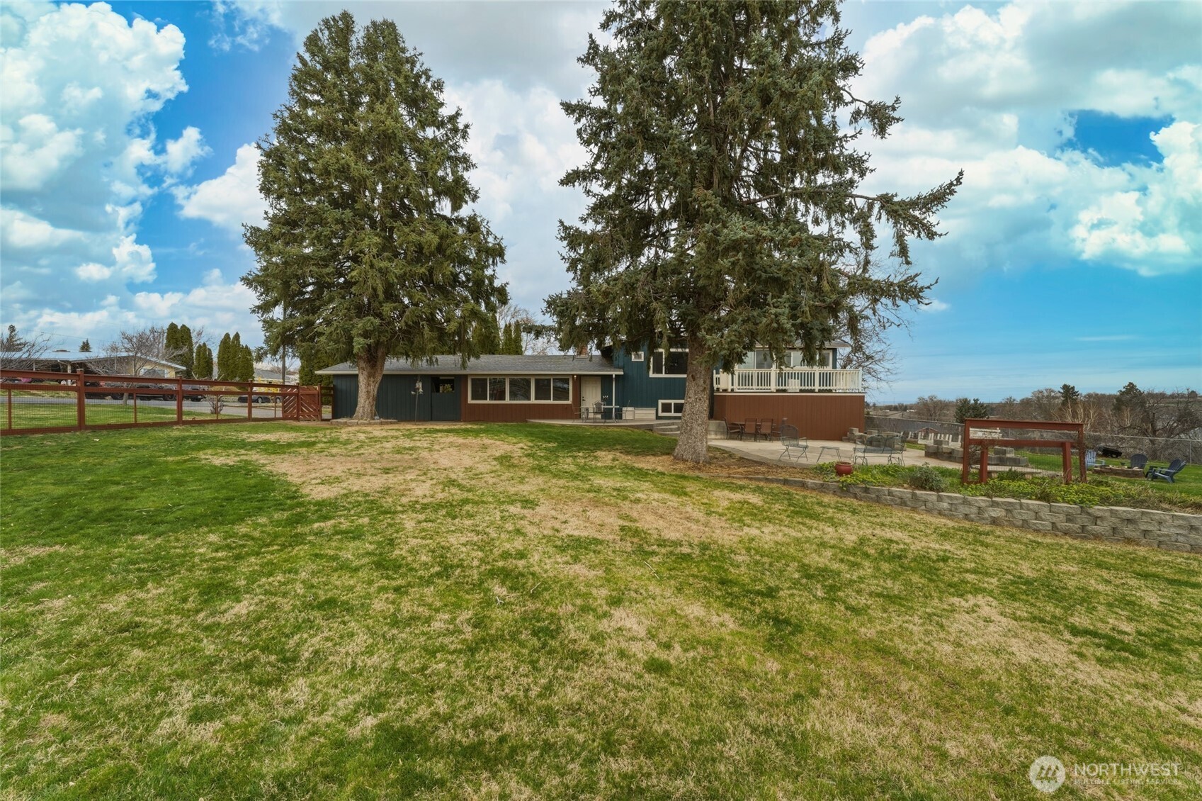 1325 College Street , Milton-Freewater, OR 97862
