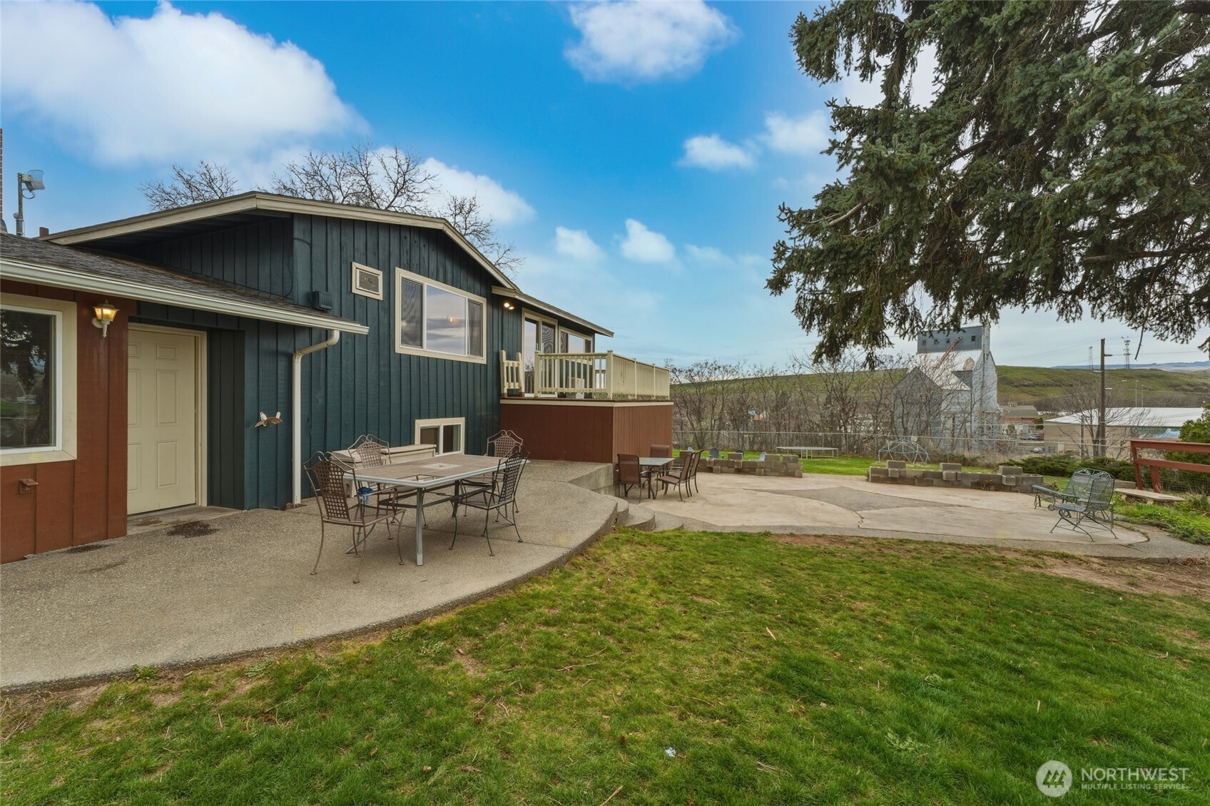 1325 College Street , Milton-Freewater, OR 97862