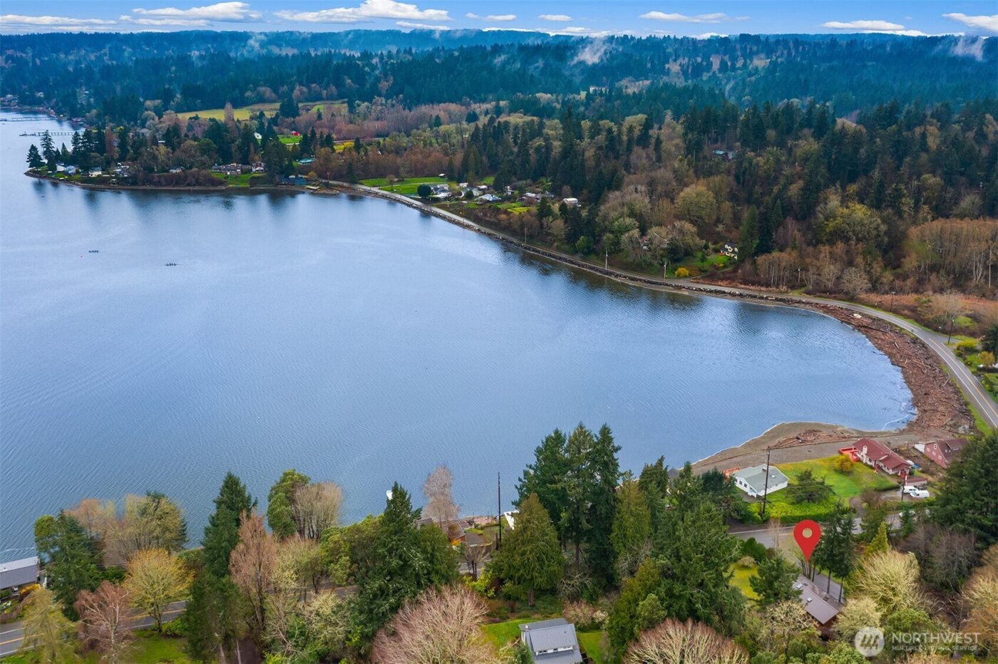 8121 SW 222nd Place , Vashon, WA 98070