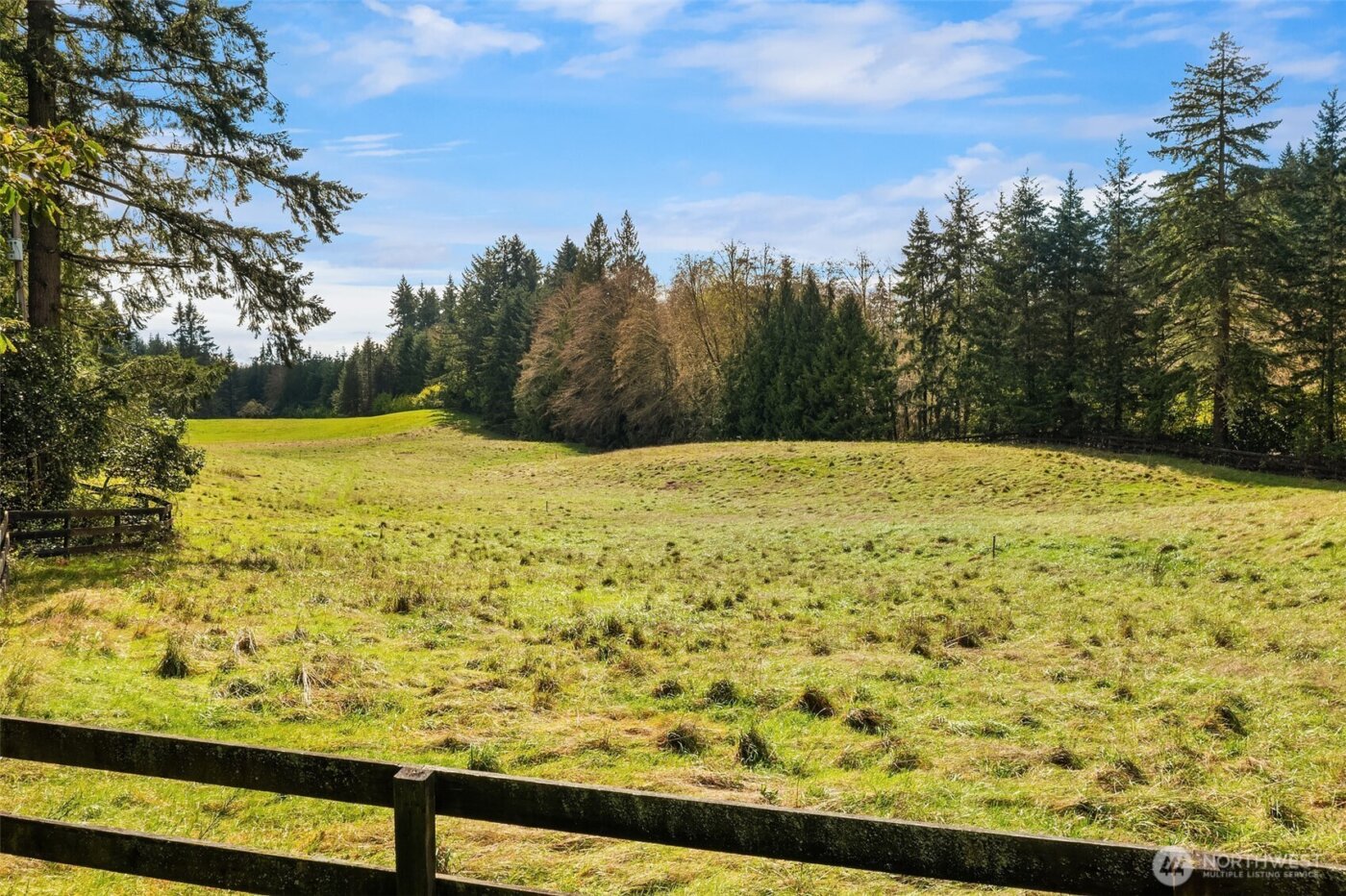 22 Old Mill Road SW, Vashon, WA 98070