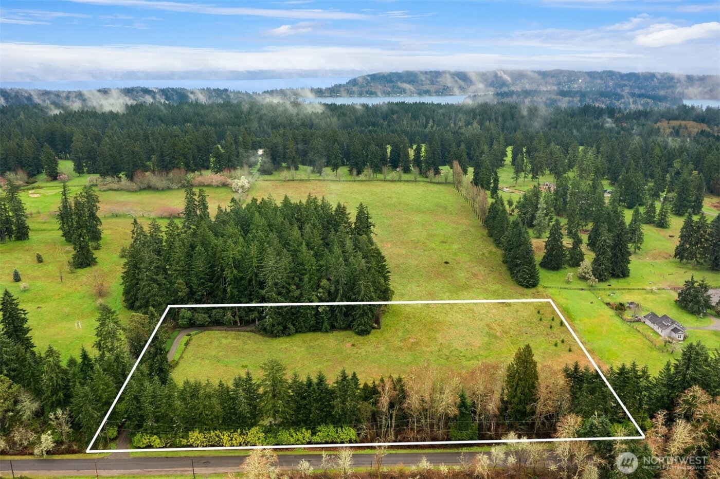 22 Old Mill Road SW, Vashon, WA 98070