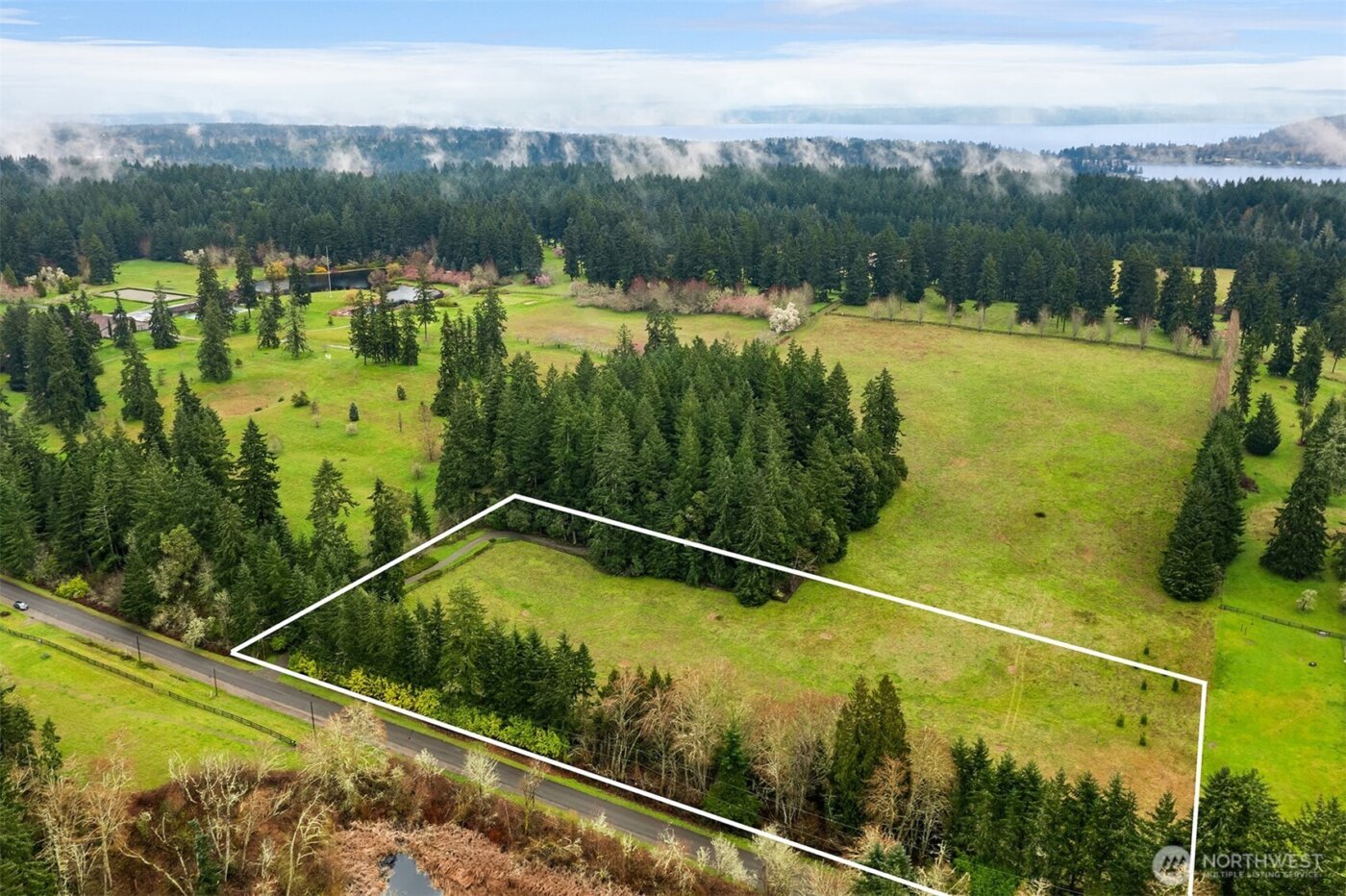 22 Old Mill Road SW, Vashon, WA 98070