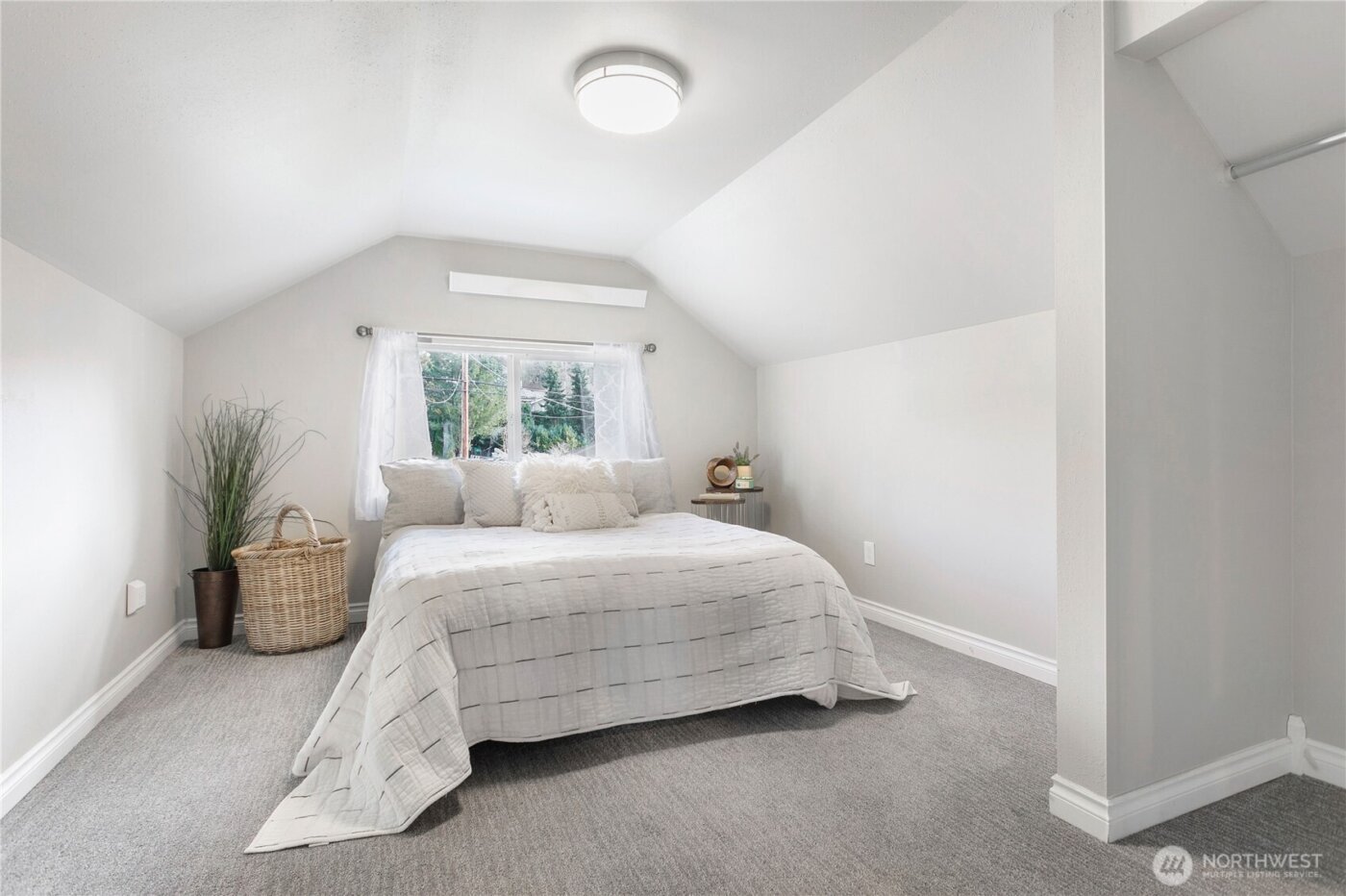 2409 Huron Street , Bellingham, WA 98229