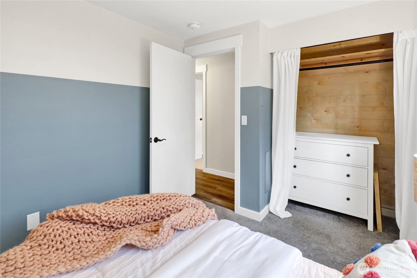 3855 Fraser Street , Bellingham, WA 98229