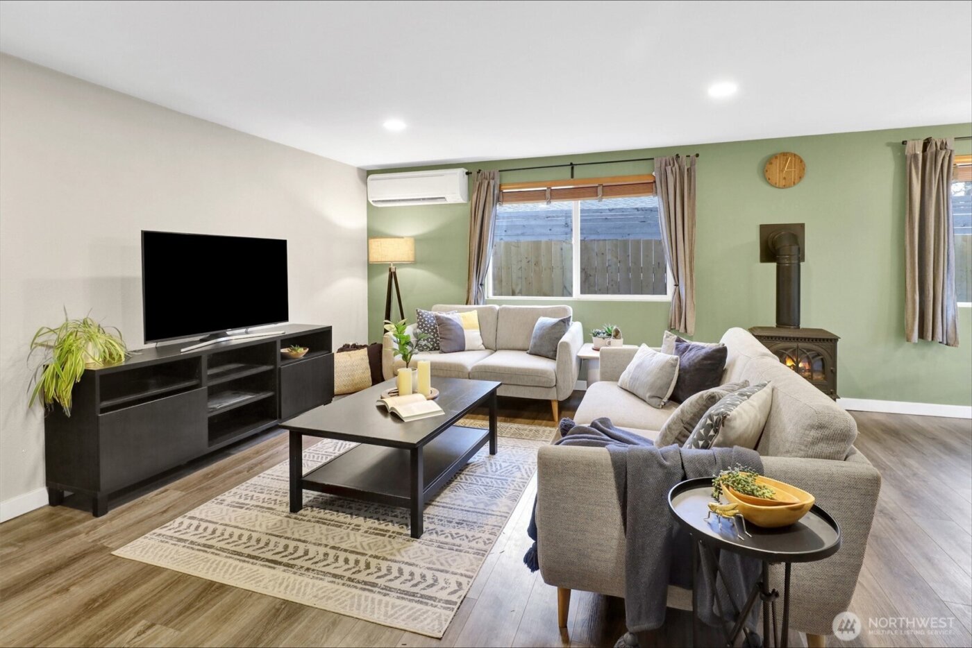 3855 Fraser Street , Bellingham, WA 98229