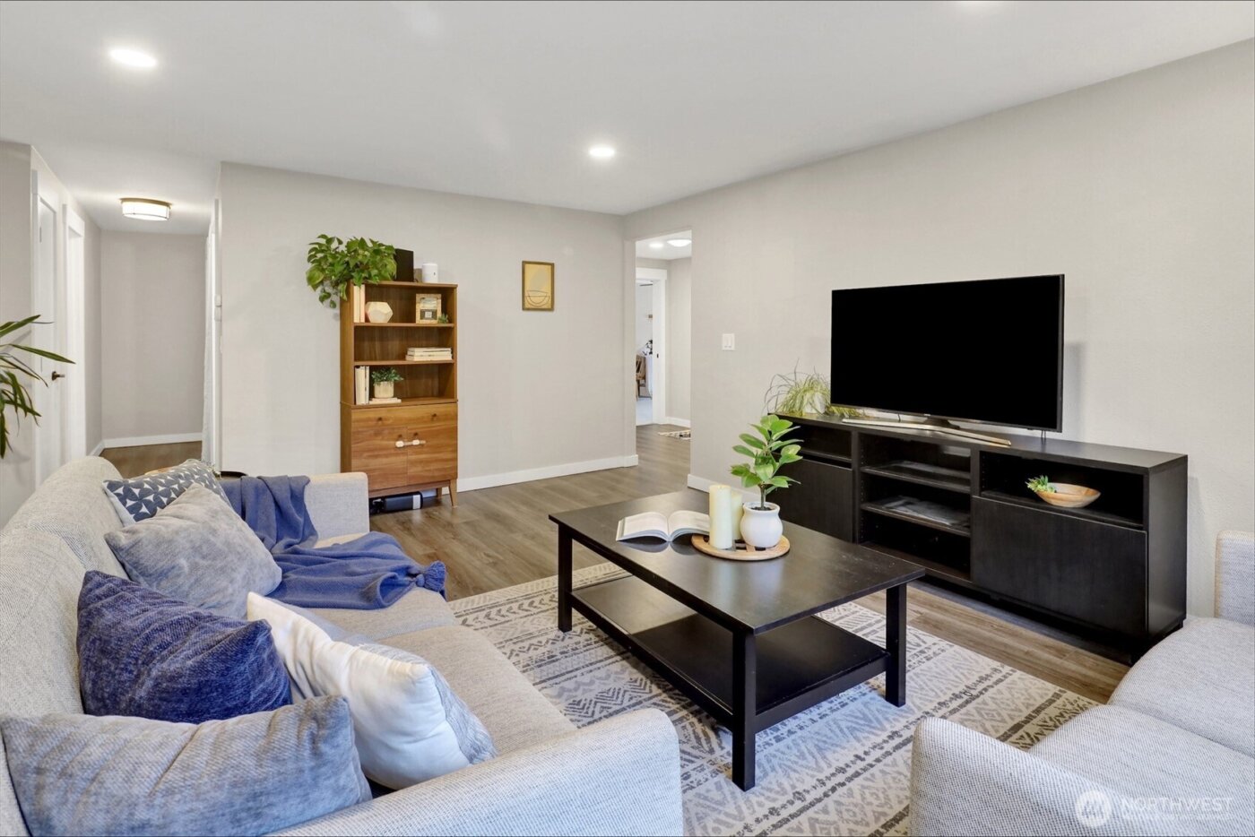 3855 Fraser Street , Bellingham, WA 98229