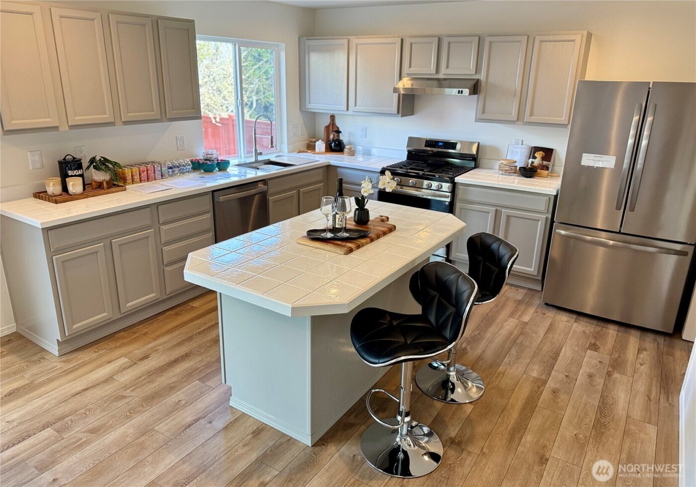 12930 SE 258th Street , Kent, WA 98030